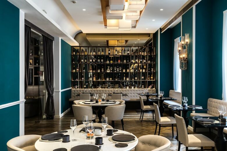 Plaza Hotel Lucchesi
