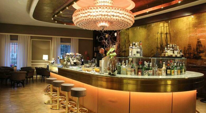 Plaza Hotel Lucchesi