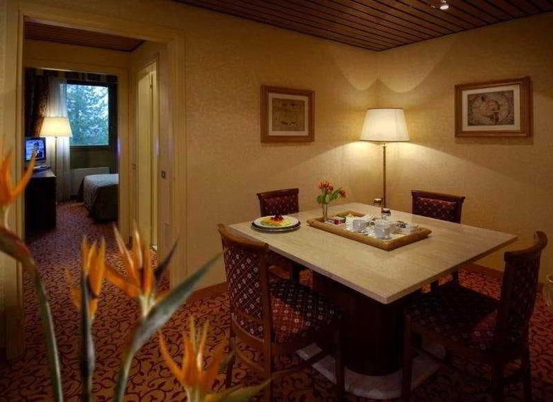 Atahotel Quark