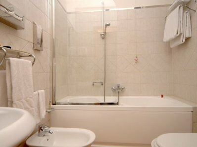 Hotel Franklin Feel The Sound