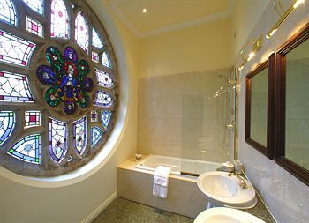 Ashdown Park Hotel & Country Club