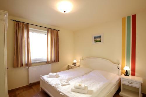 Apartmenthaus Hus �bi By Rujana