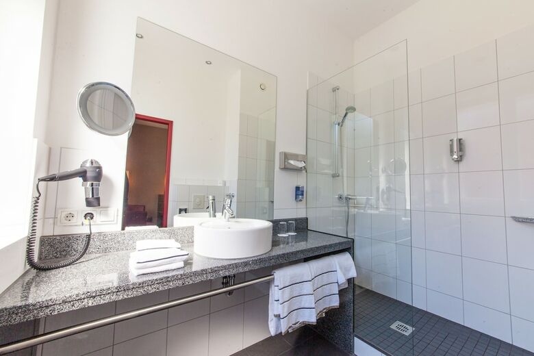 Novina Hotel Tillypark
