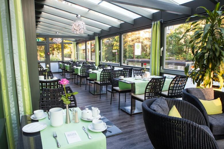 Novina Hotel Tillypark