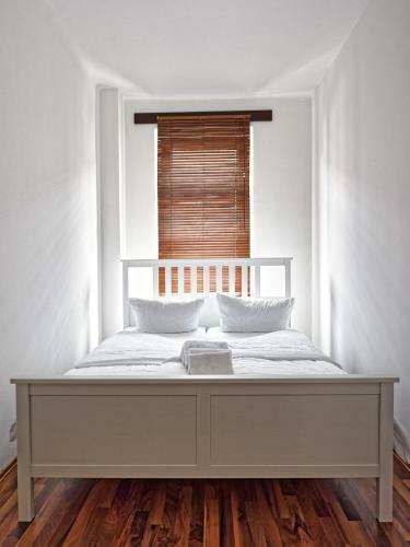 City Park Apartment 23