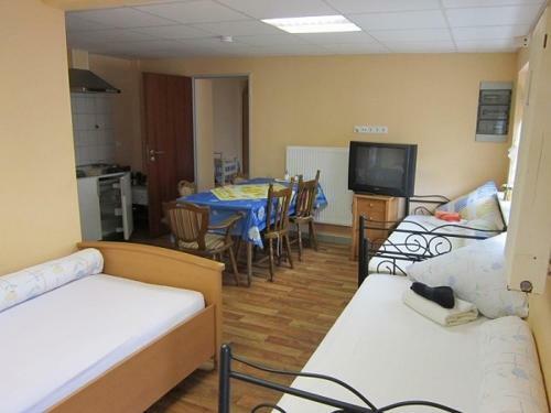 Hostal Gasthof Und Pension Mainzer Rad