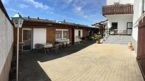 Hostal Gasthof Und Pension Mainzer Rad