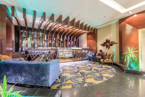 Apartamento Almuhaidb Faisaliah Hotel Suites