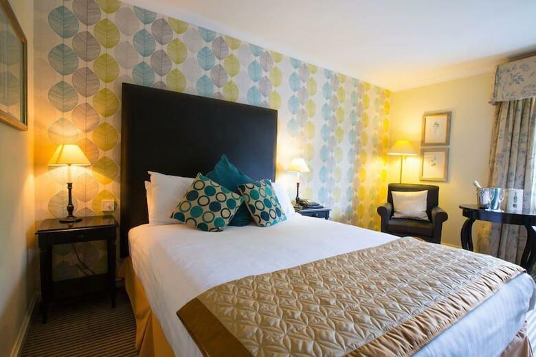 Brook Kingston Lodge Hotel