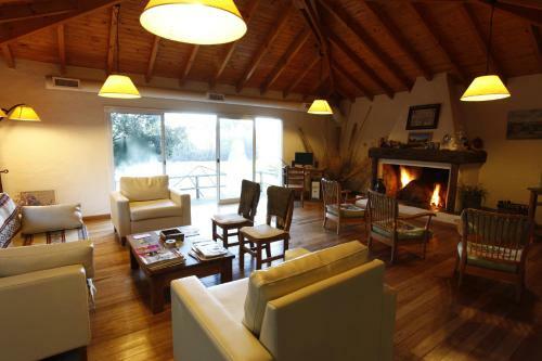 Lodge Acacias Country Club