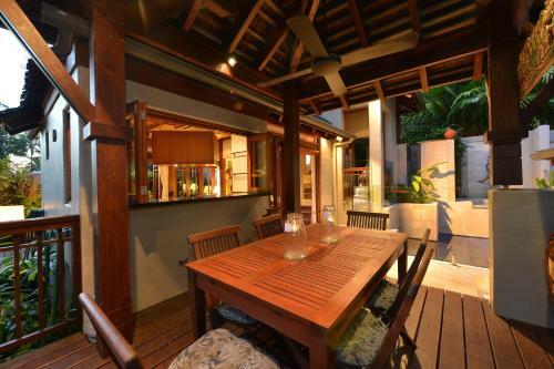 Villa 3 Far Pavillions - Luxury Holiday Villa