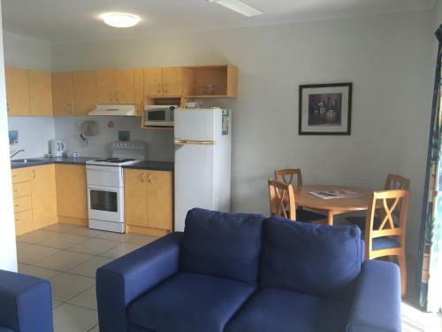 Whitsunday Waterfront Apartments