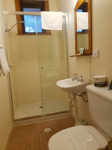 Hostal Hotel Avonleigh