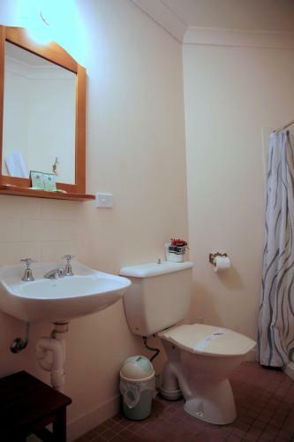 Hostal Hotel Avonleigh