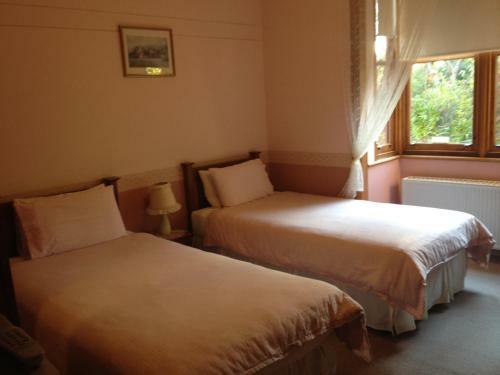 Hostal Hotel Avonleigh