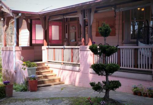 Hostal Hotel Avonleigh