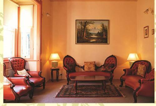 Hostal Hotel Avonleigh