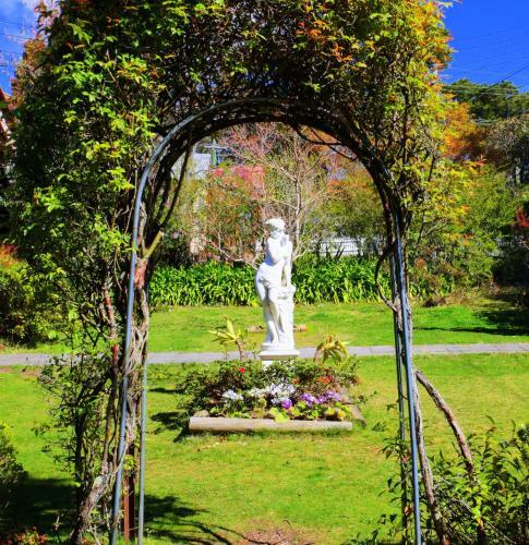 Hostal Hotel Avonleigh