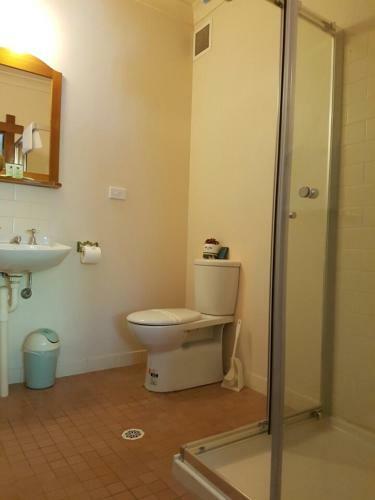 Hostal Hotel Avonleigh