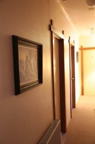 Hostal Hotel Avonleigh