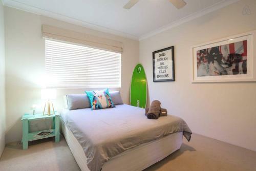Stylish And Spacious Beach Apartment