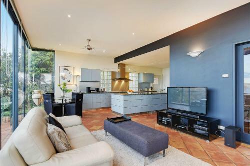 Kylakin On The Derwent River- Rejuvenate Stays