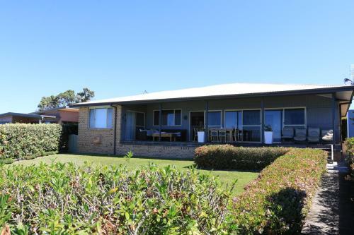 Bunkys By The Sea Holiday House