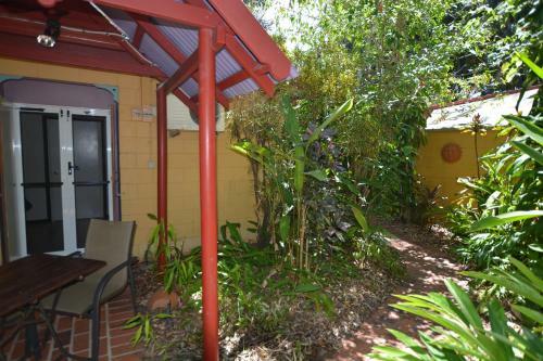 Shambhala Retreat Magnetic Island Cottages