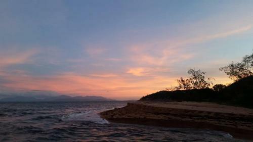Shambhala Retreat Magnetic Island Cottages