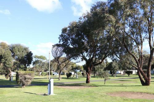 Anglesea Beachfront Family Caravan Park