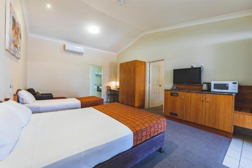 Motel Roma Explorers Inn