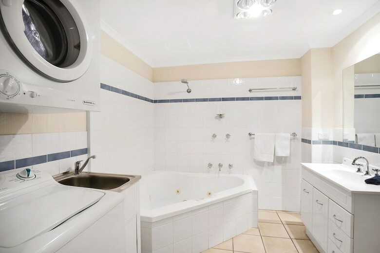 Sails Luxury Apartments Merimbula