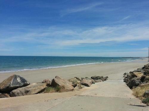 Apartamento Acaill Accommodation Esplanade Living Self Check-in Self Check-out