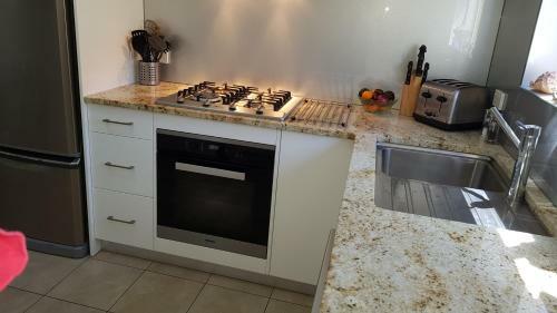 Apartamento Acaill Accommodation Esplanade Living Self Check-in Self Check-out