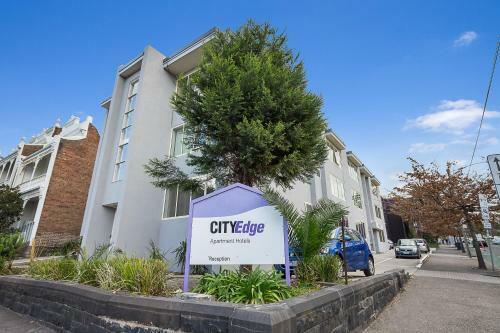 Aparthotel City Edge East Melbourne Apartment Hotel