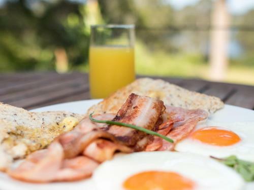 Hotel Gipsy Point Lodge & Cottages