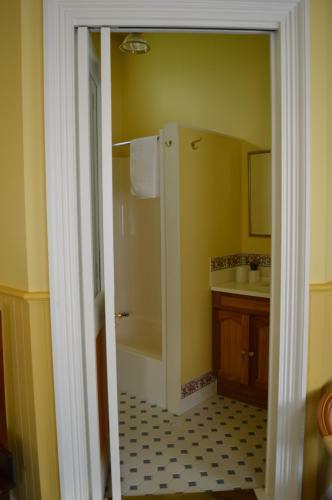 Bed & Breakfast Glen Osborne House