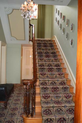Bed & Breakfast Glen Osborne House
