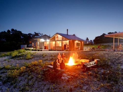 Bruny Lodge
