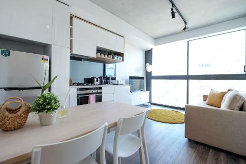 Mono Apartments On La Trobe Street