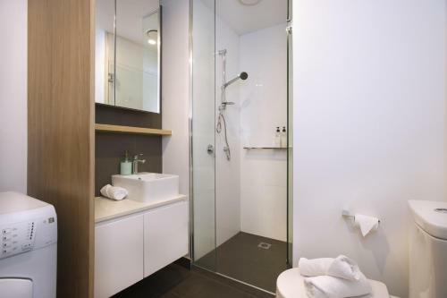 Mono Apartments On La Trobe Street