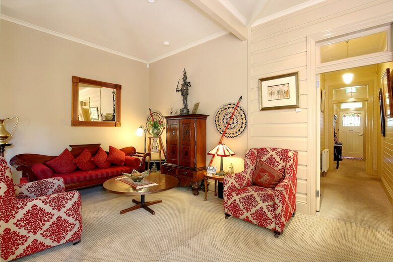 Bed & Breakfast Lurline House