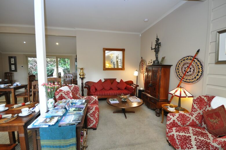 Bed & Breakfast Lurline House