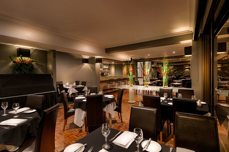 Crest On Barkly Serviced Apartments