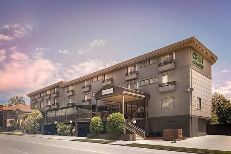 Crest On Barkly Serviced Apartments