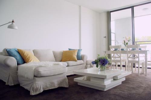 New Oriental Serviced Apartments