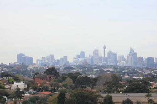 New Oriental Serviced Apartments