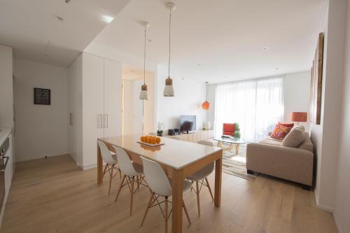Darlinghurst Fully Self Contained Modern 1 Bed Apartment (803pel)