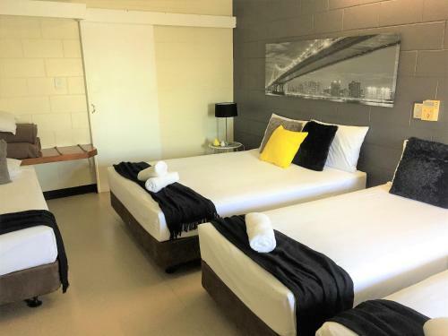 Hotel Cardwell At The Beach