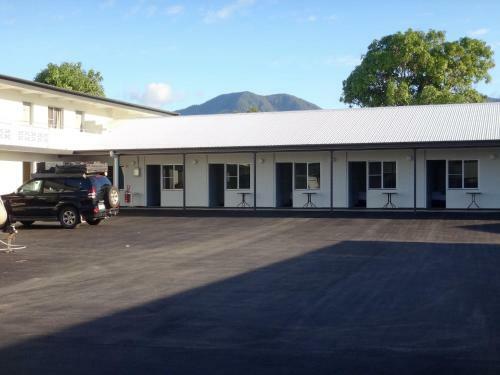 Hotel Cardwell At The Beach